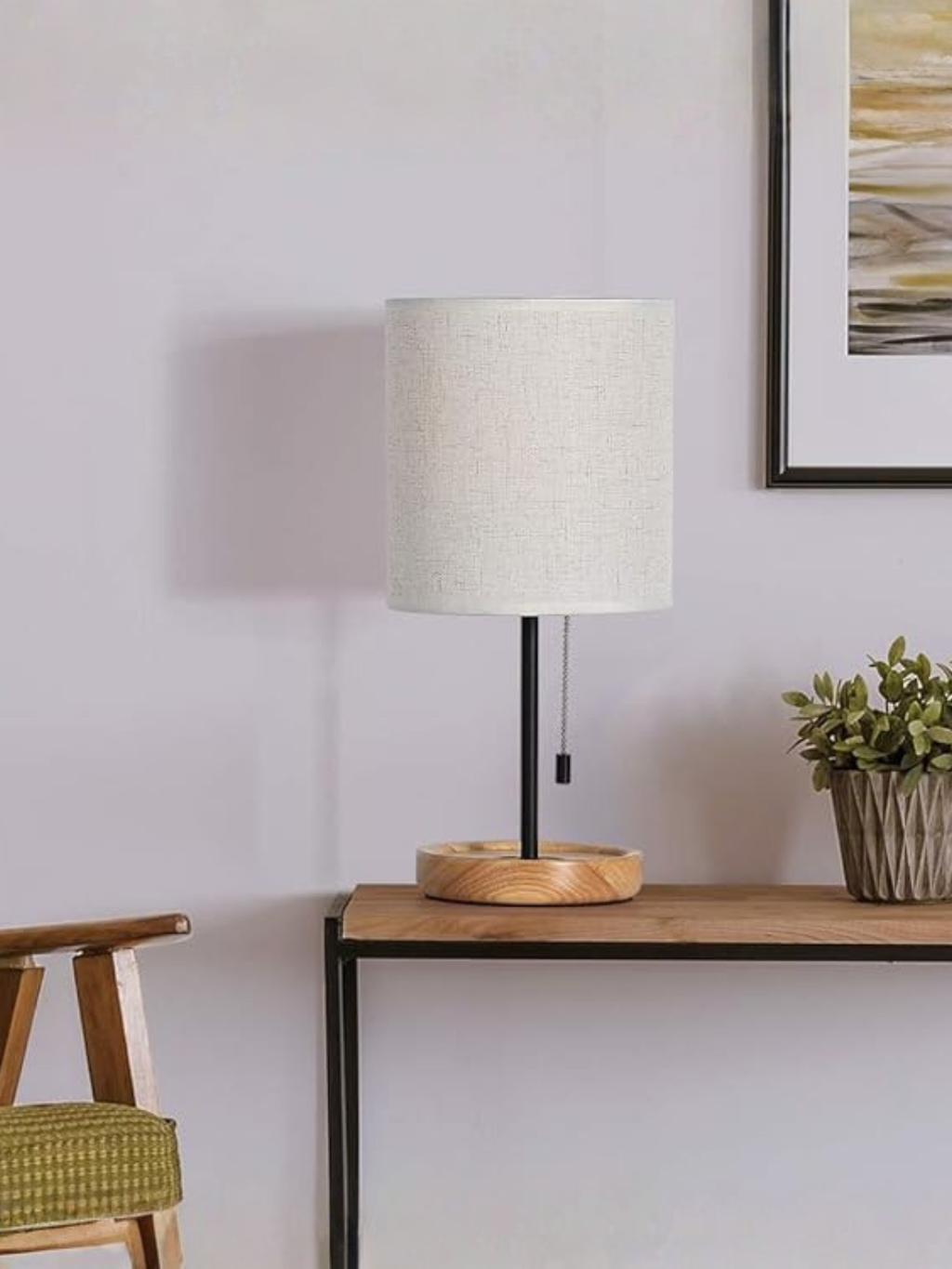 Modern Wood Base Bedside Lam With Linen Fabric Shade