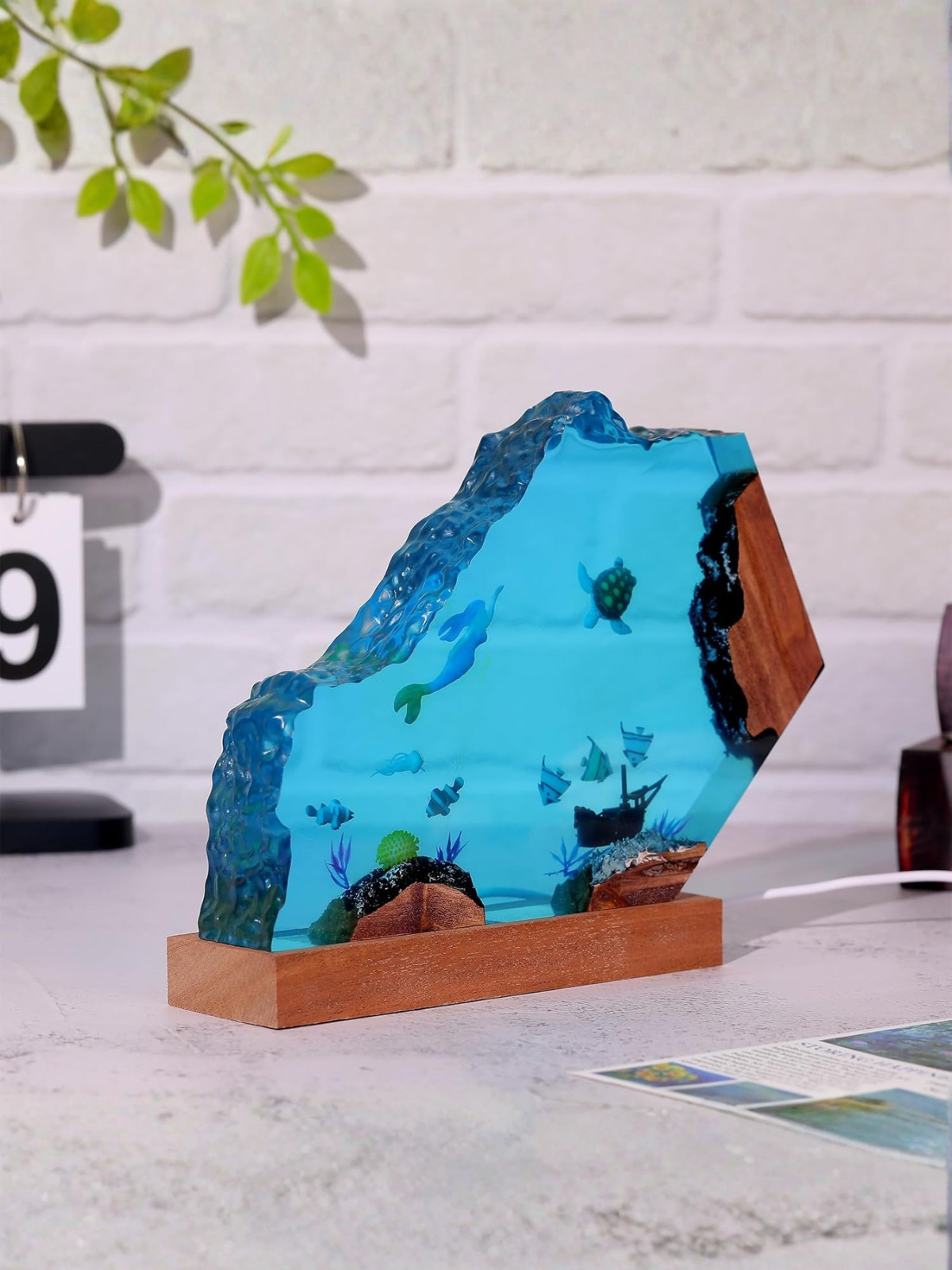 Handmade Epoxy Wood Resin Table Lamp with Natural Finish