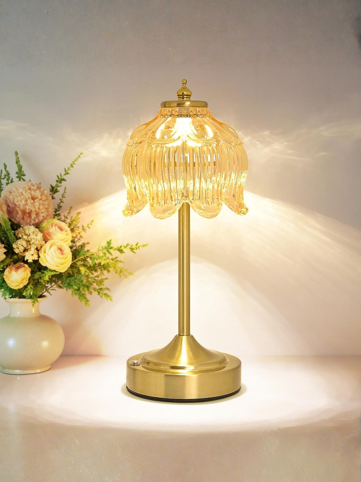 Victorian Lotus Flower Cordless Decor Lamp with Large Battery